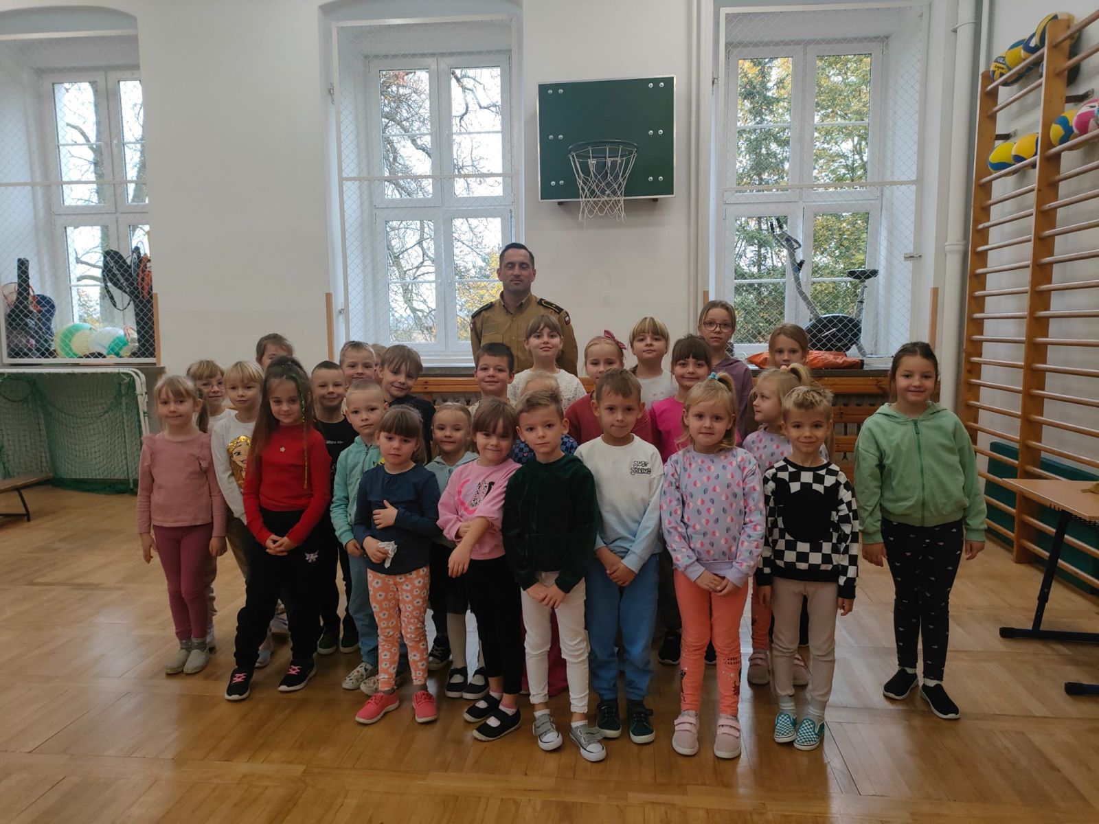 Zdjęcie: Spotkanie z funkcjonariuszem Powiatowej Straży Pożarnej